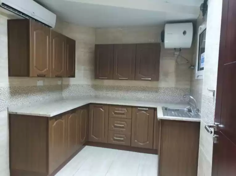 تجاری املاک آماده U/F دفتر  برای اجاره که در السد , دوحه #13810 - 1  image 